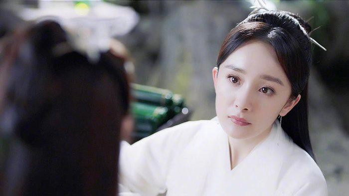 Những mỹ nhân cổ trang đẹp xiêu lòng người 'lên sóng' đầu năm 2020 ảnh 6