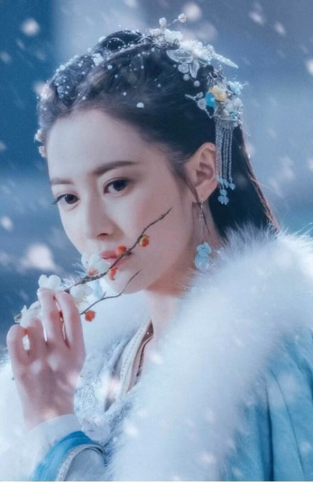 Những mỹ nhân cổ trang đẹp xiêu lòng người 'lên sóng' đầu năm 2020 ảnh 7