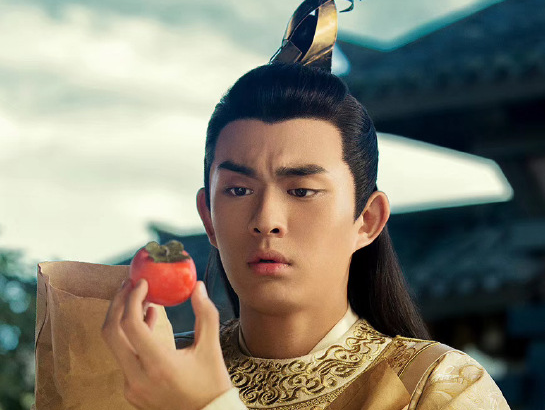 Sao nữ Trung Quốc bị nam đồng nghiệp sàm sỡ vòng một ngay trước ống kính ảnh 6