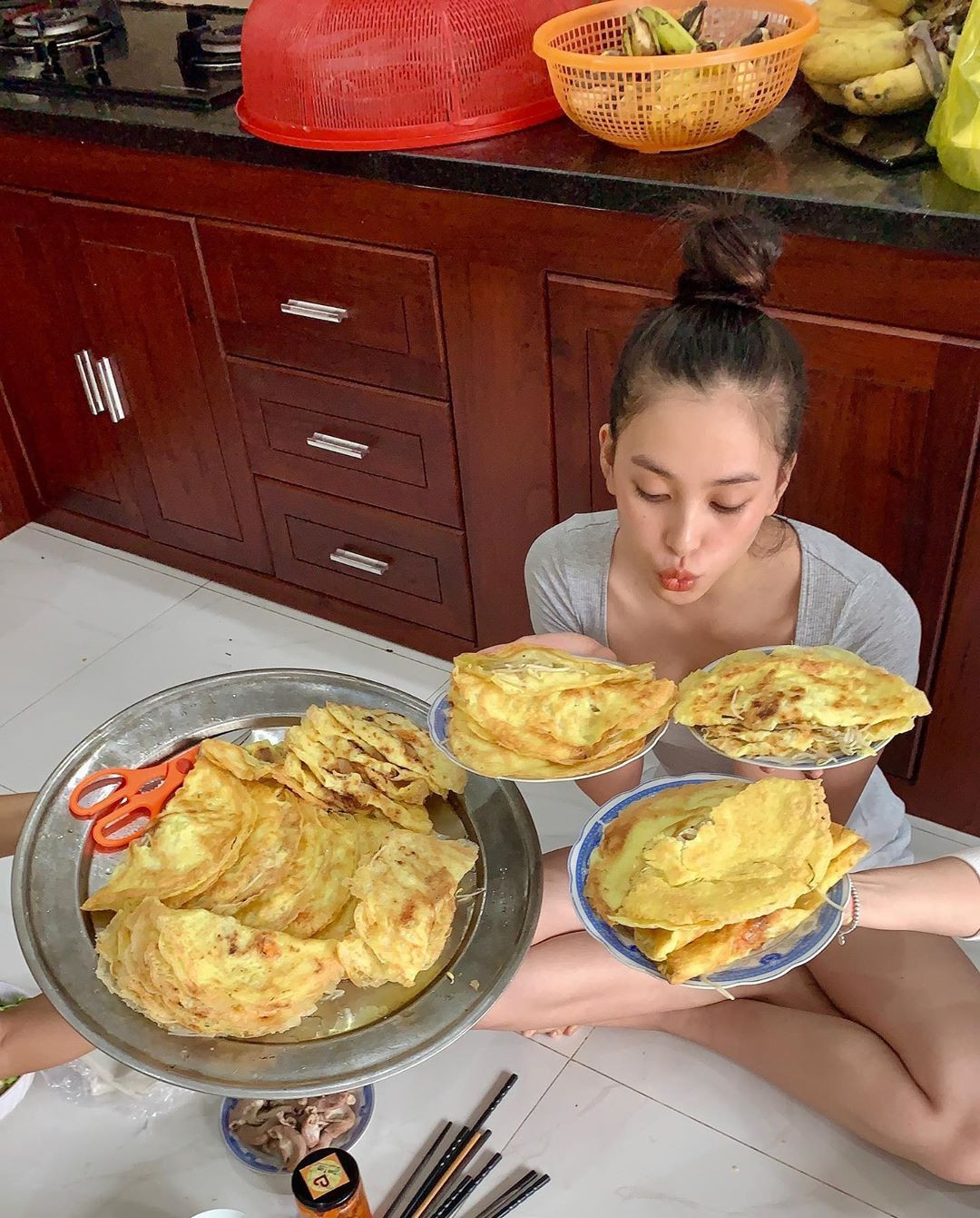 Sao Việt cách ly ngày 15: Quách Ngọc Ngoan 'quan ngại' cho Vũ Khắc Tiệp ảnh 2