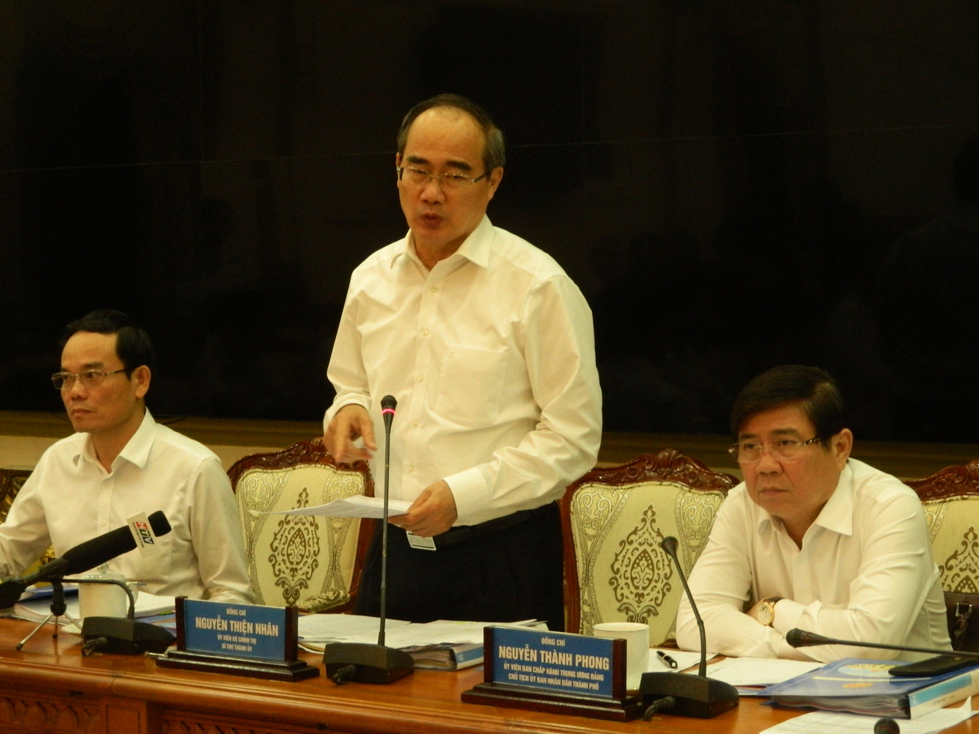 Chủ tịch TPHCM ‘điểm danh’ cán bộ đi nước ngoài để phòng dịch corona ảnh 3