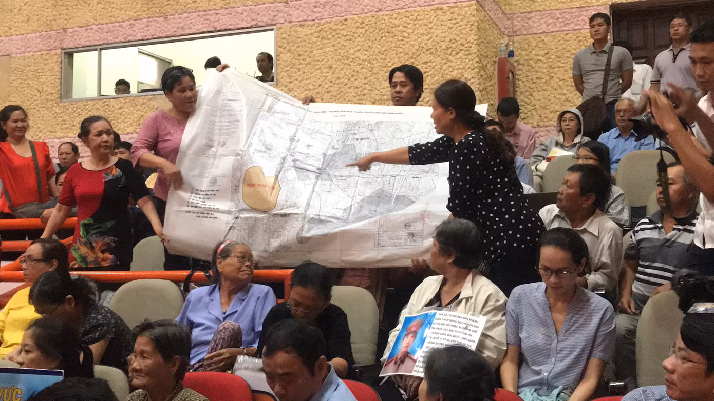 UBND TPHCM hoãn tiếp xúc dân Thủ Thiêm do Covid-19 ảnh 2