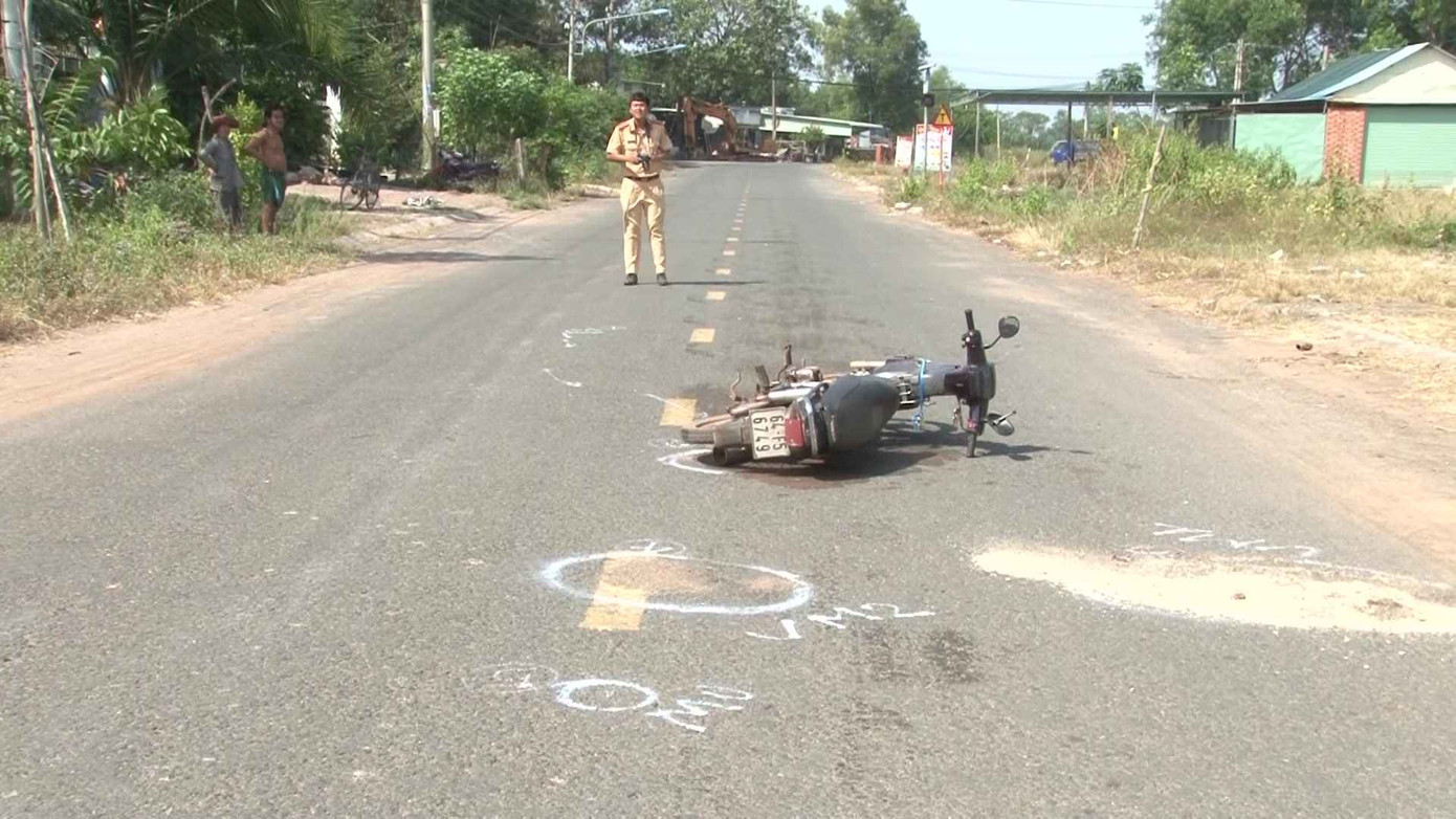 Nam thanh niên say rượu gây tai nạn chết người rồi bỏ chạy ảnh 2