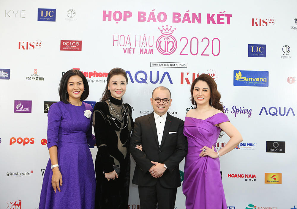 Rộn ràng thảm đỏ họp báo Vòng Bán kết toàn quốc Hoa hậu Việt Nam 2020 ảnh 6