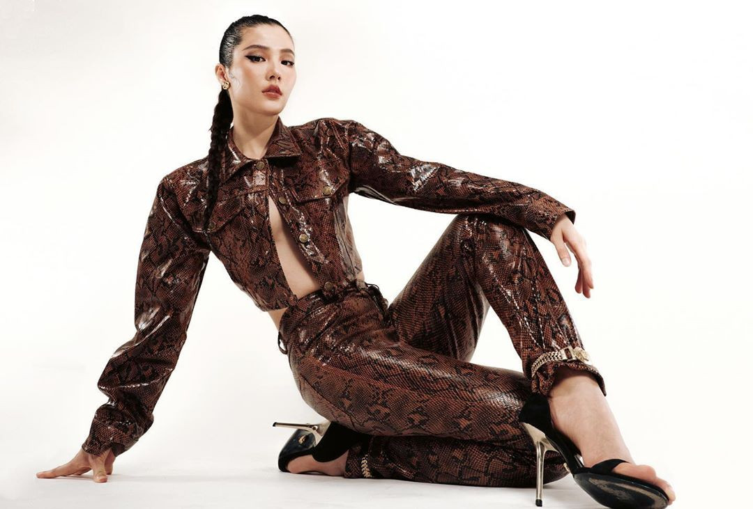 Diễm My 9x siêu nuột với bikini, được bạn trai Việt kiều bế bổng trên bãi biển ảnh 6