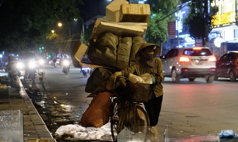 Ngược xuôi đêm giao thừa ở TP Thanh Hoá ảnh 6