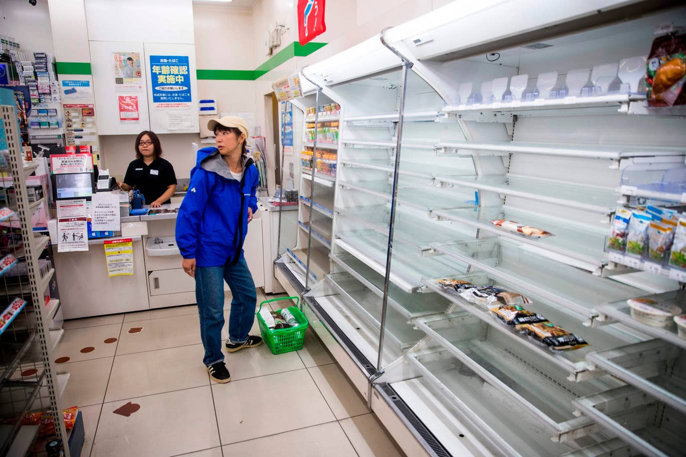 Bão Hagibis càn quét Nhật Bản, hơn 60 người thương vong ảnh 2