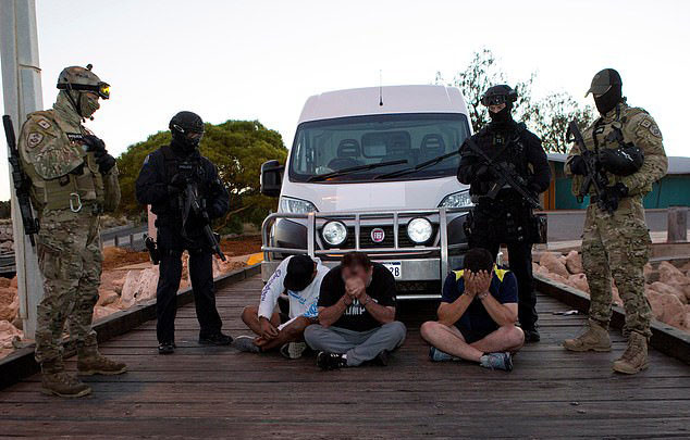 [HỒ SƠ] Truy nã trùm ma túy châu Á kiếm 17 tỷ USD/năm ảnh 3