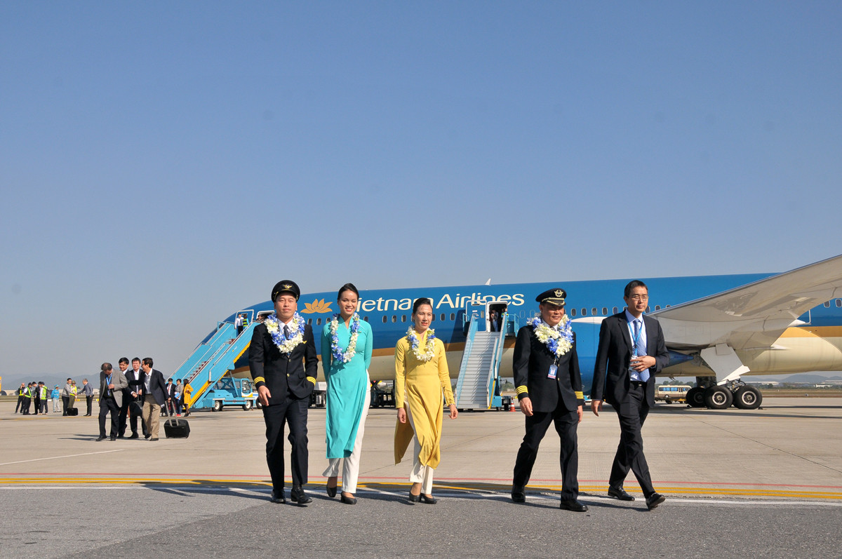 Chuyến bay thứ 900.000 trong năm 2019 hạ cánh xuống Nội Bài ảnh 7