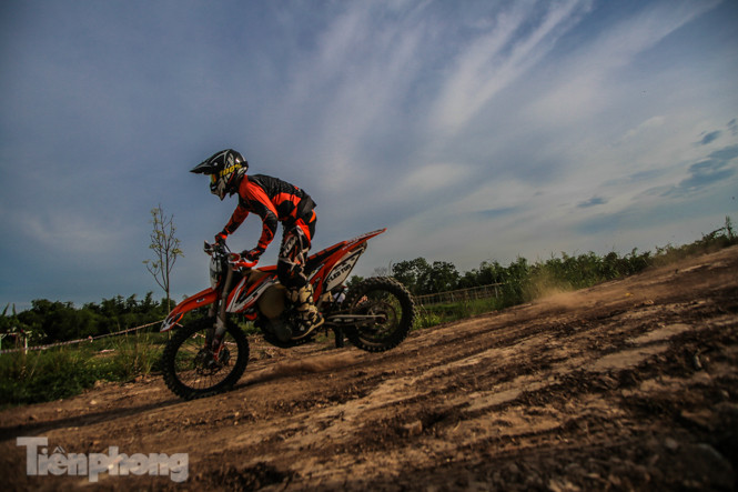 Cận cảnh đường đua xe địa hình đầu tiên ở Hà Nội ảnh 5