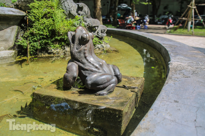 Đeo đai sắt cho đài phun nước cổ nhất Hà Nội ảnh 7