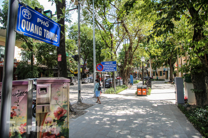 Vườn hoa kiểu mẫu ở quận 'lõi' Thủ đô có gì lạ? ảnh 2