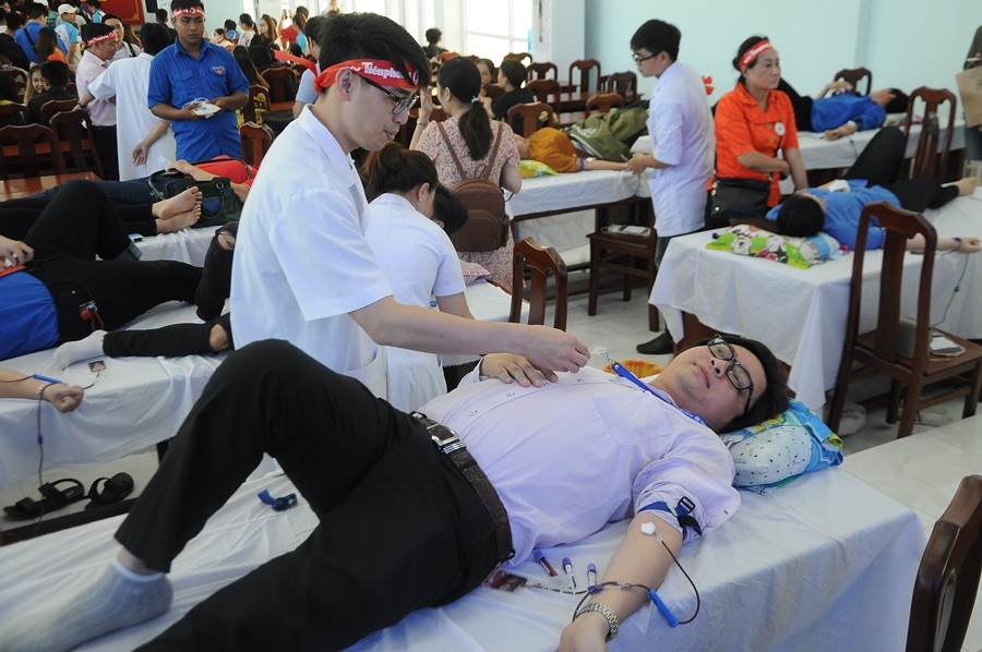 Chủ nhật Đỏ tại Kiên Giang: Những tấm lòng nhân ái sẽ ngày càng nhân rộng ảnh 11