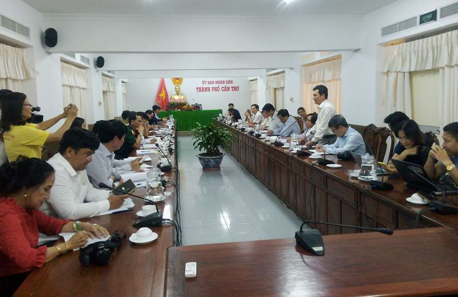 Ảnh hưởng dịch COVID-19, nhiều nhà hàng ở Cần Thơ khai thuế giảm 70% ảnh 1