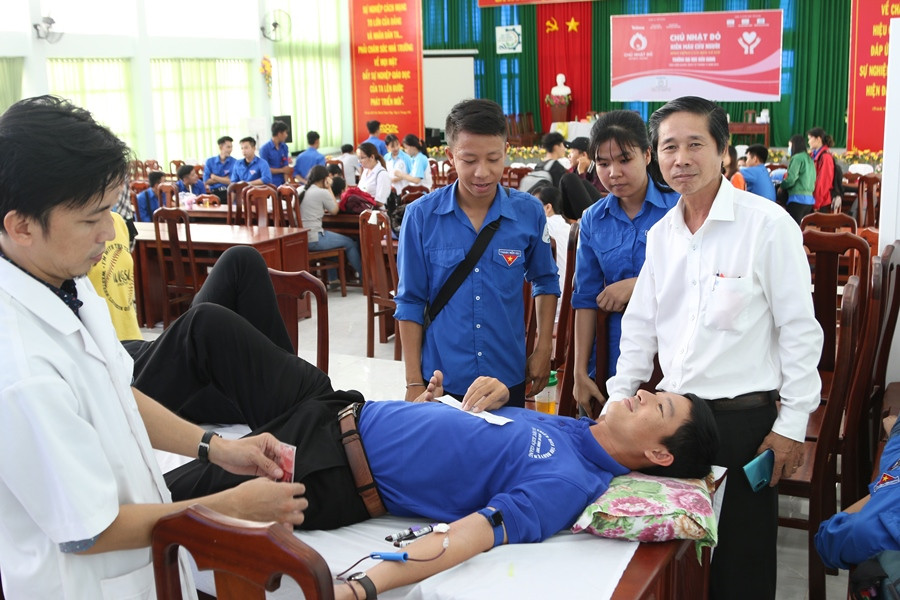 Chàng sinh viên 12 lần tham gia hiến máu ở Kiên Giang ảnh 3