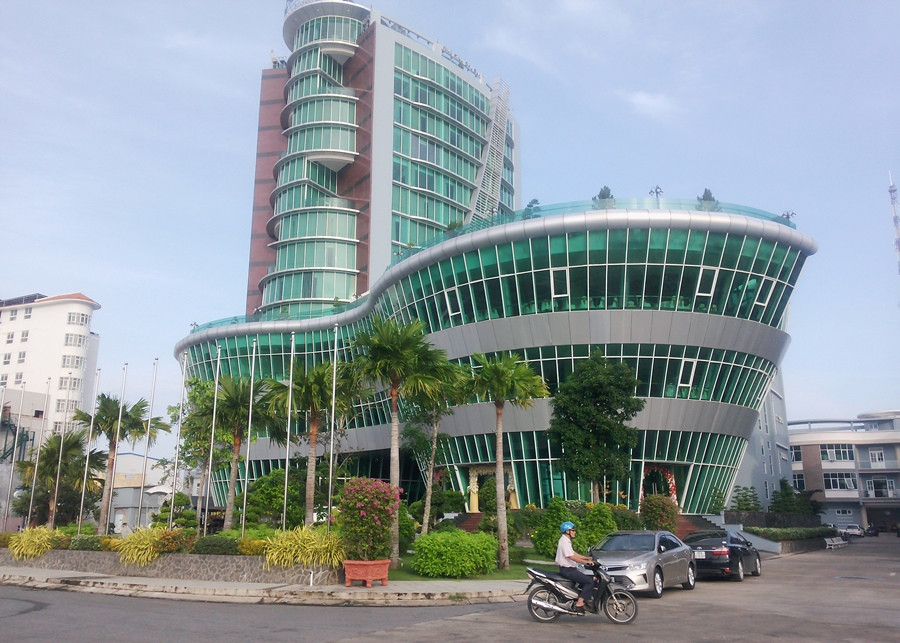 Ảnh hưởng dịch COVID-19, nhiều nhà hàng ở Cần Thơ khai thuế giảm 70% ảnh 2