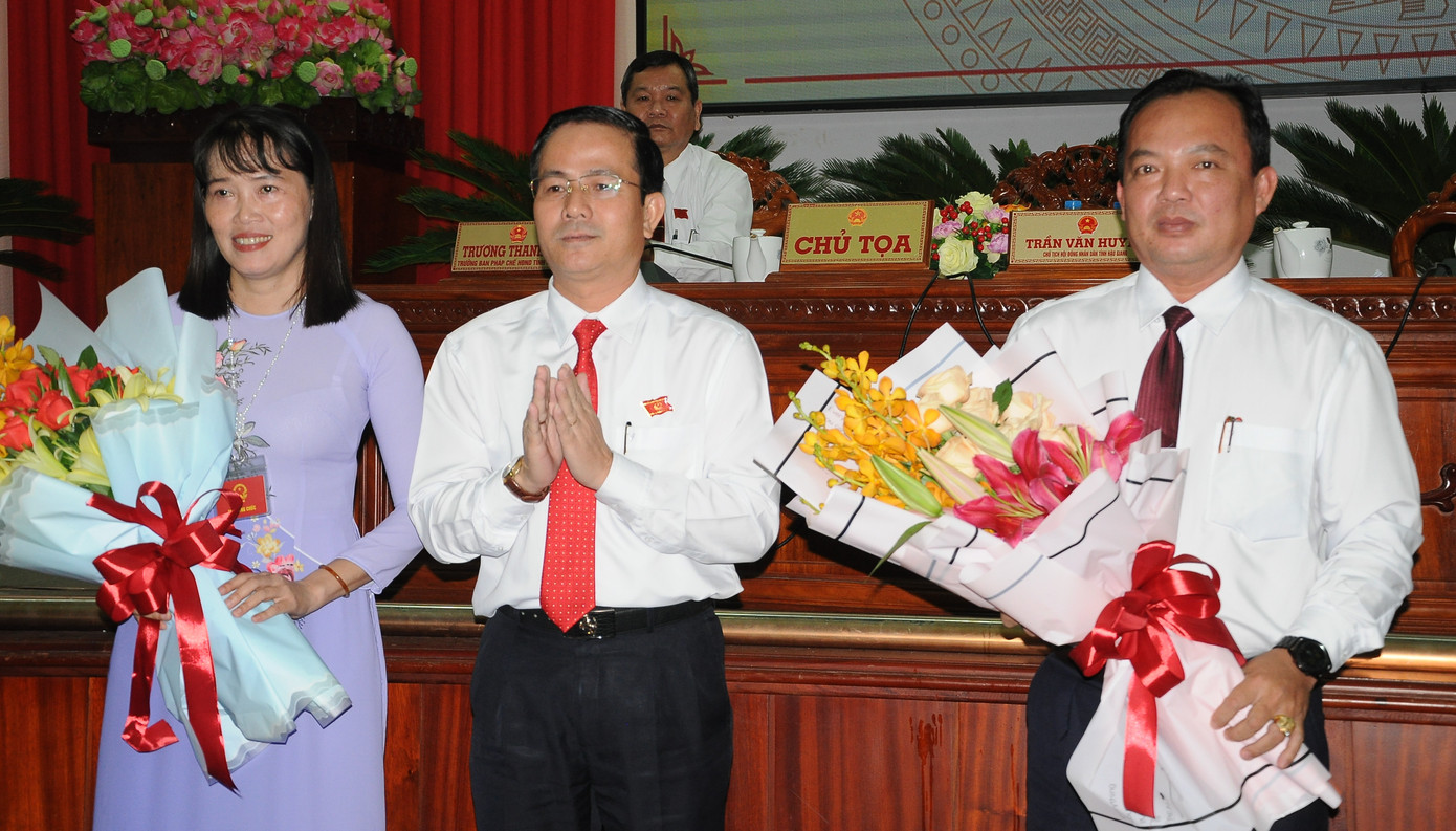 Hậu Giang có hai Phó Chủ tịch UBND tỉnh mới ảnh 1
