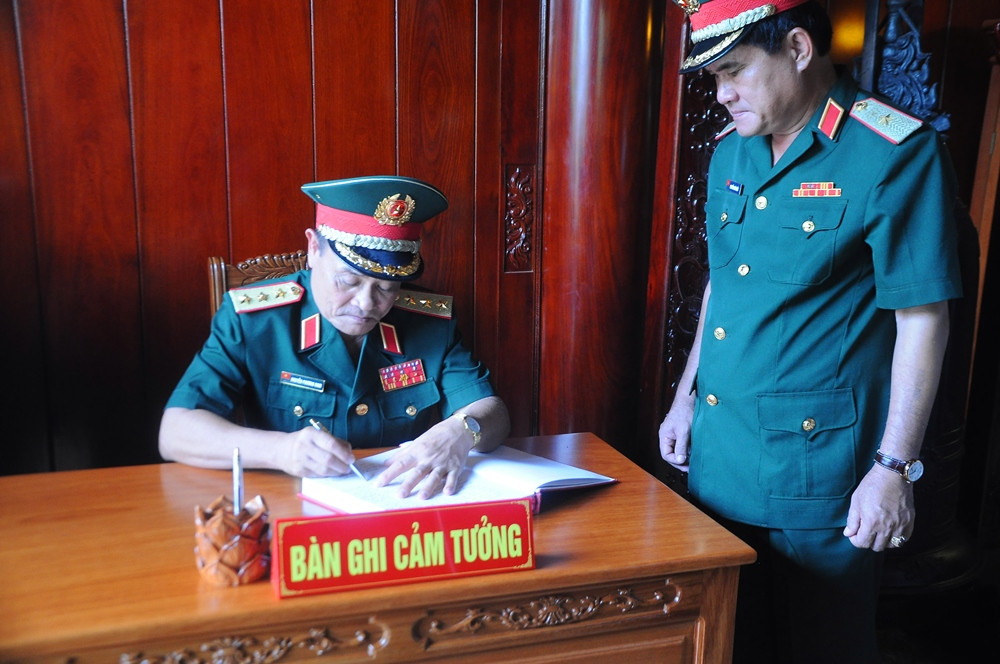 Quân khu 9 khánh thành Khu tưởng niệm Chủ tịch Hồ Chí Minh ảnh 7