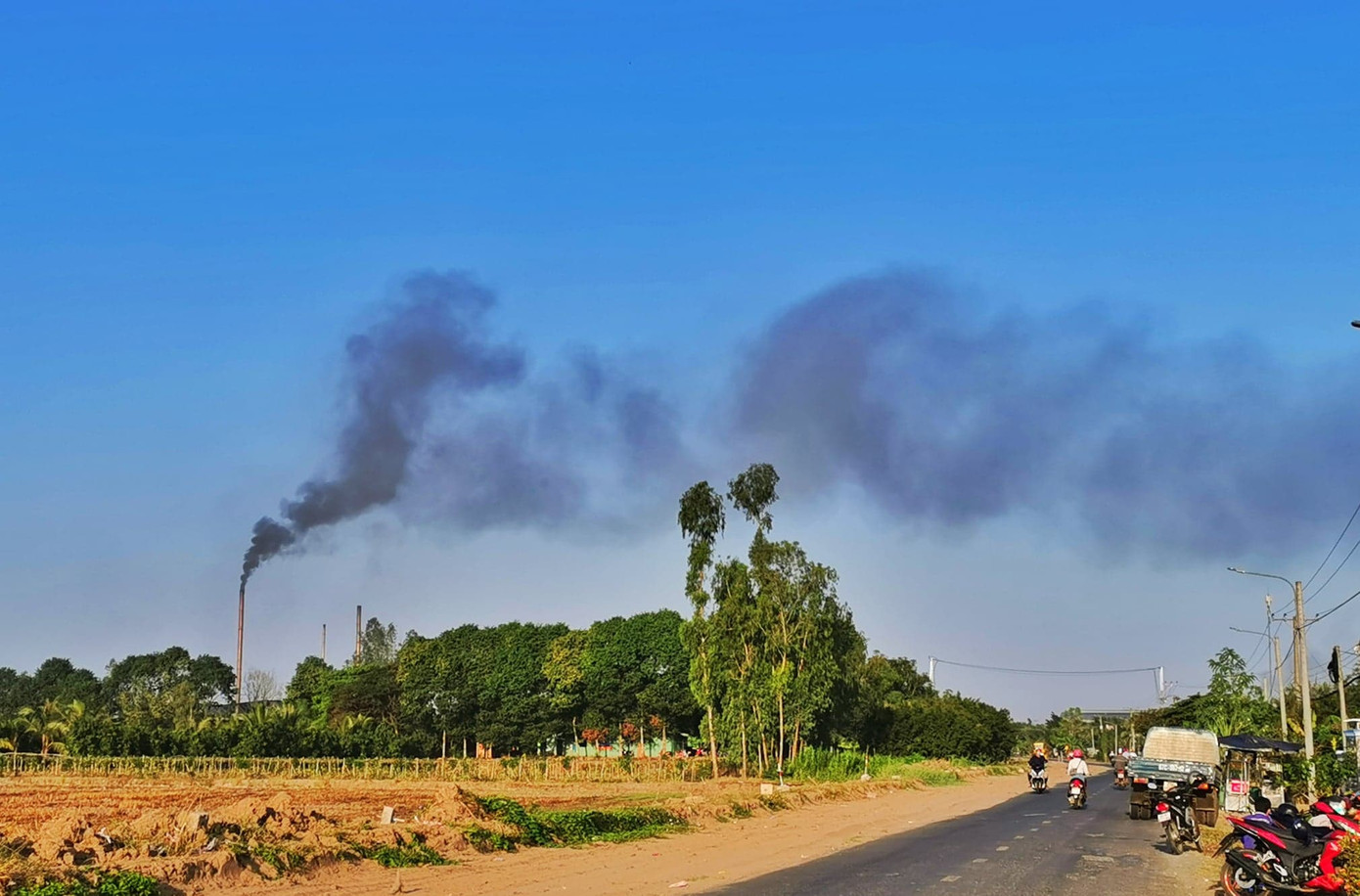 Lò đốt ‘đói rác’, chủ đầu tư cầu cứu thành phố ảnh 1