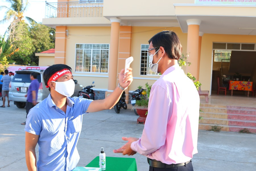 Chủ nhật Đỏ ở Cù Lao Dung ảnh 3