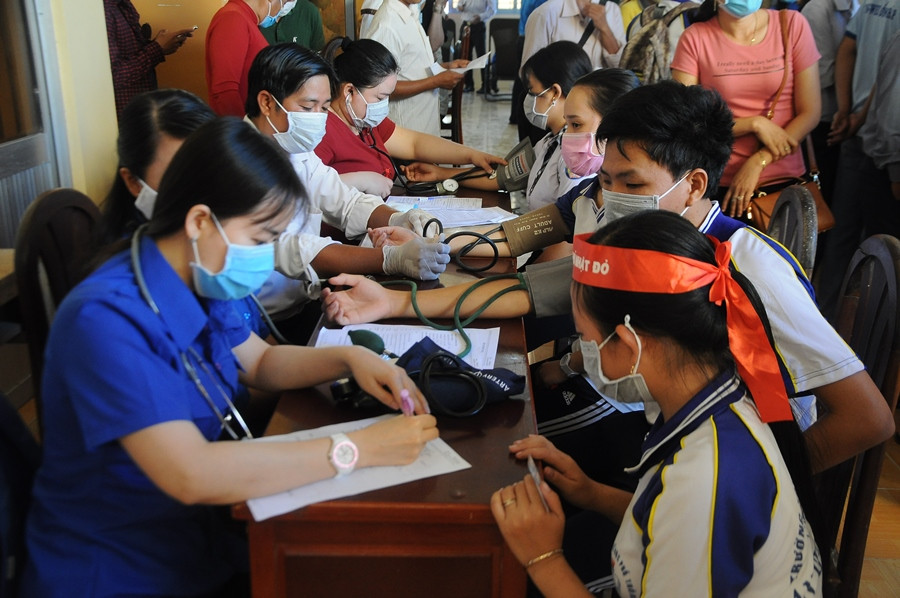 Chủ nhật Đỏ ở Cù Lao Dung ảnh 6