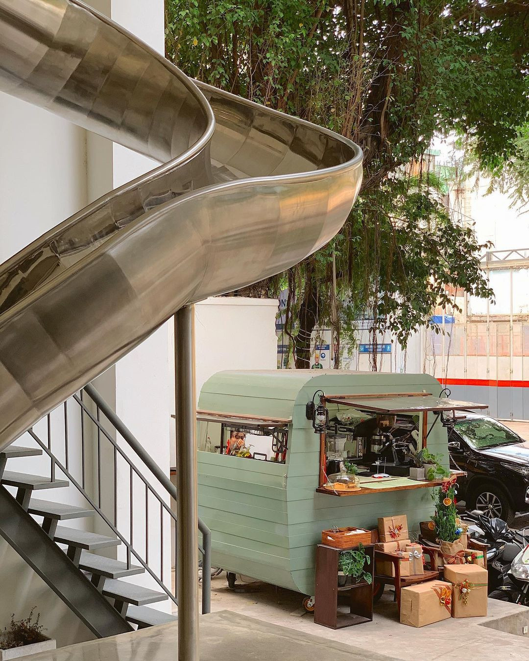 Hẹn hò ngày cuối năm: Góc cà phê cực chill cho giới trẻ Sài Gòn ngay giữa trung tâm Quận 1 ảnh 5