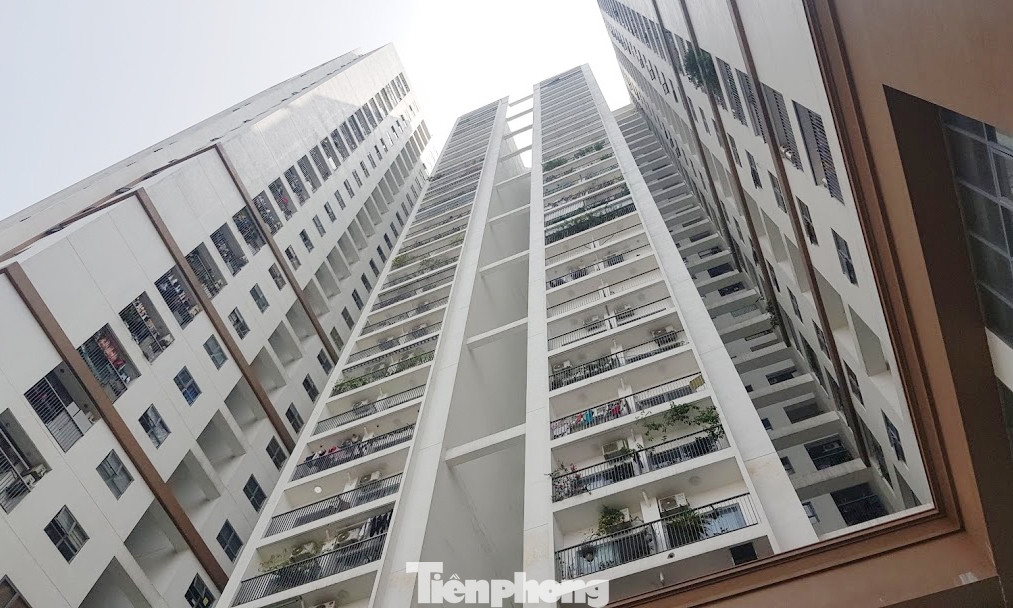 Cận cảnh khu chung cư bị đề nghị thanh tra vì làm 'mất' đường đi ở Hà Nội ảnh 12