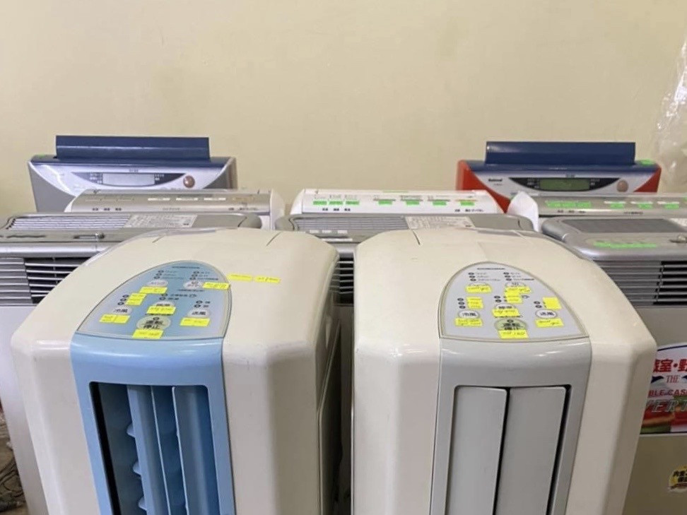 Nồm ẩm kéo dài, 'sốt' máy lọc không khí hàng bãi siêu rẻ ảnh 3