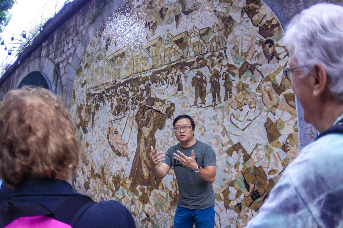 Tour không gian sống cho khách Tây thăm Hà Nội ảnh 1