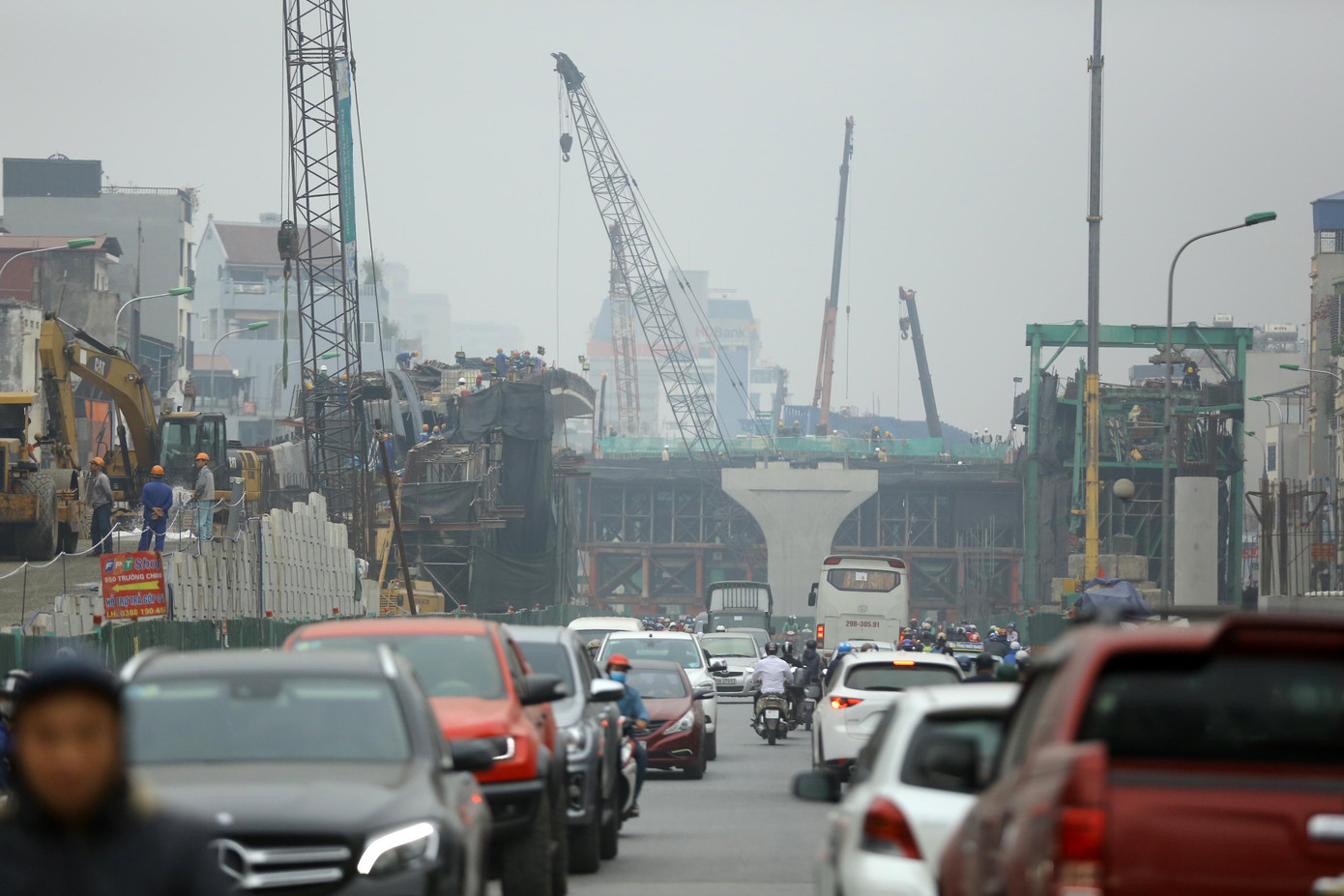 Nhiều tuyến phố Hà Nội được 'tắm' trở lại sau 3 năm tạm dừng ảnh 1