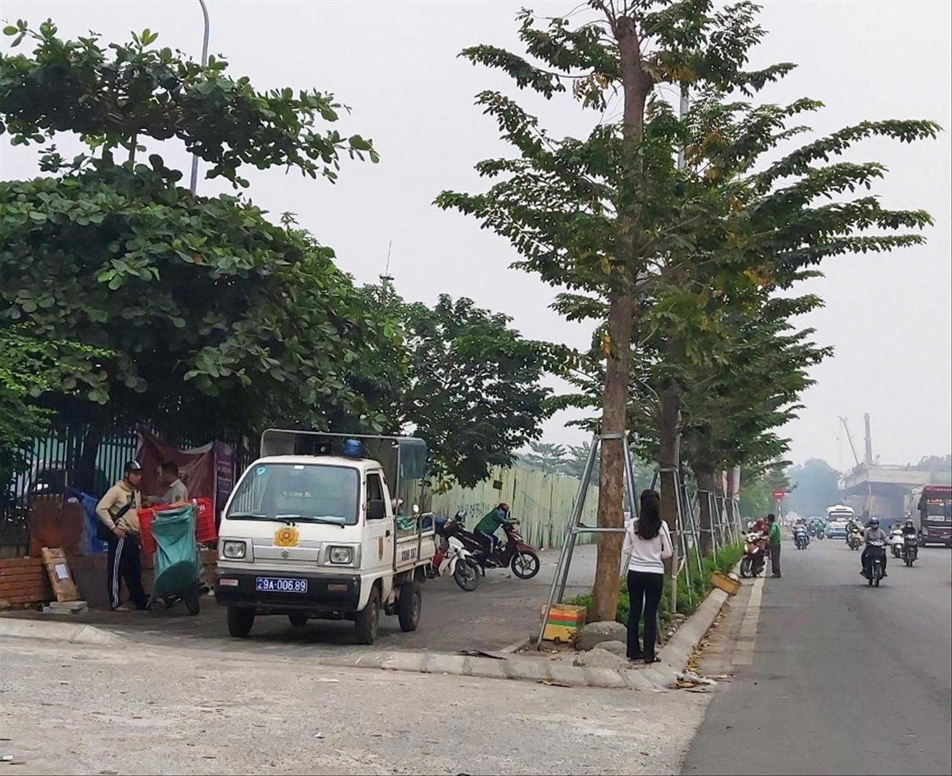 Dẹp bỏ những quán trà đá 'quyền lực' ảnh 1