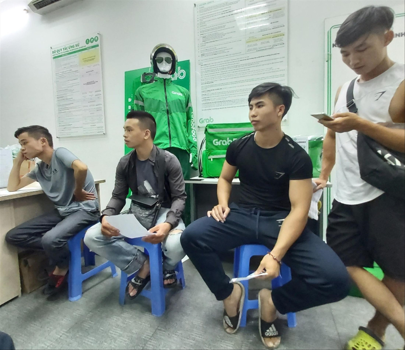 Tôi chạy GrabBike: Vào cuộc ảnh 1