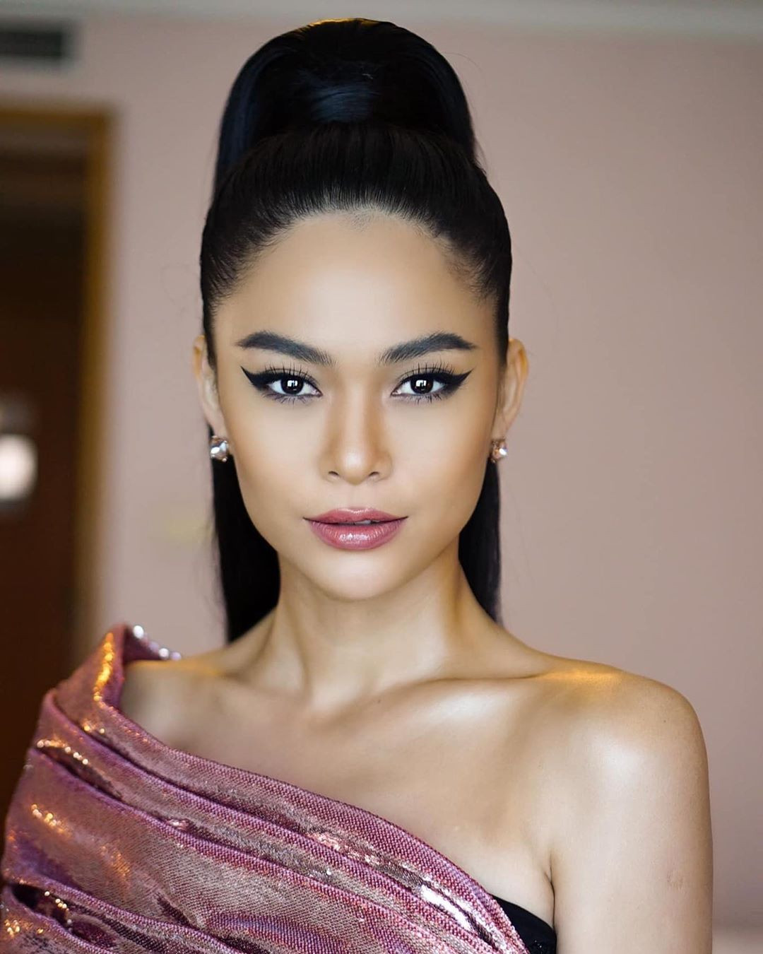 Á hậu Mâu Thủy kể suýt chết vì chấn thương sọ não nghiêm trọng ảnh 1