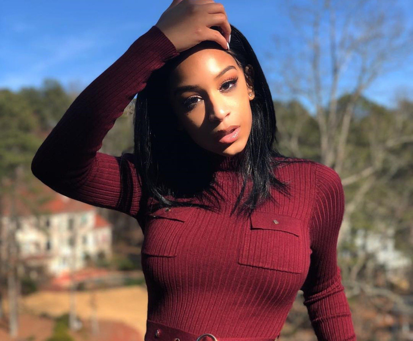 Rapper T.I. bị chỉ trích dữ dội vì đưa con gái 18 tuổi đi kiểm tra trinh tiết ảnh 2