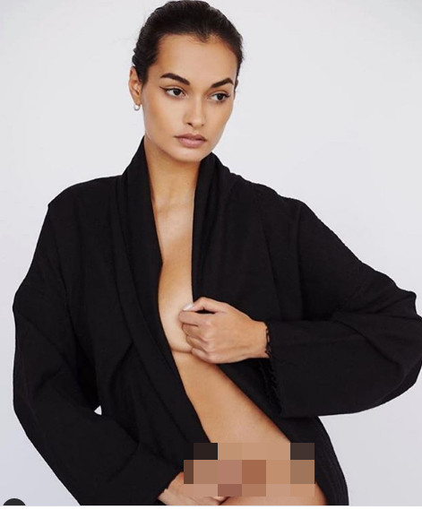 Mẫu 9x Gizele Oliveira chụp ngực trần quá đỗi xinh đẹp và gợi cảm ảnh 3