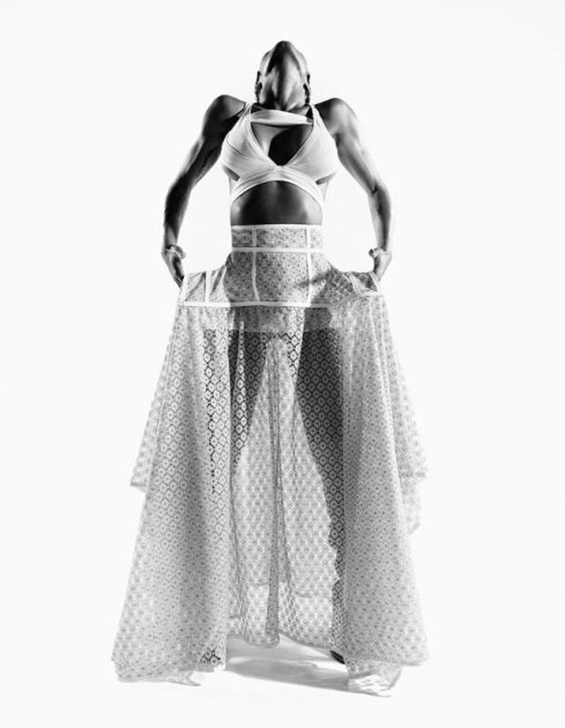 Sững sờ trước vóc dáng nóng bỏng, đẹp như tạc tượng của Teyana Taylor ảnh 9