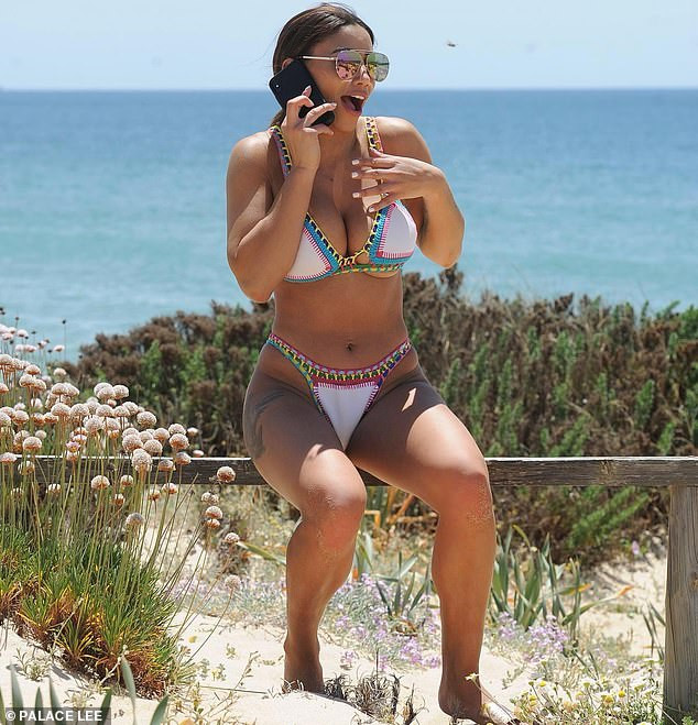 Sao truyền hình 9x nảy nở hút mọi ánh nhìn trên biển ảnh 5