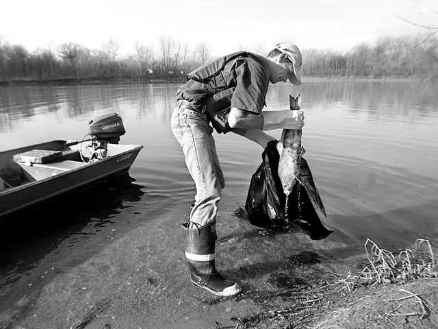 Rùng mình những vụ xả thải gây ô nhiễm nước trên thế giới ảnh 6