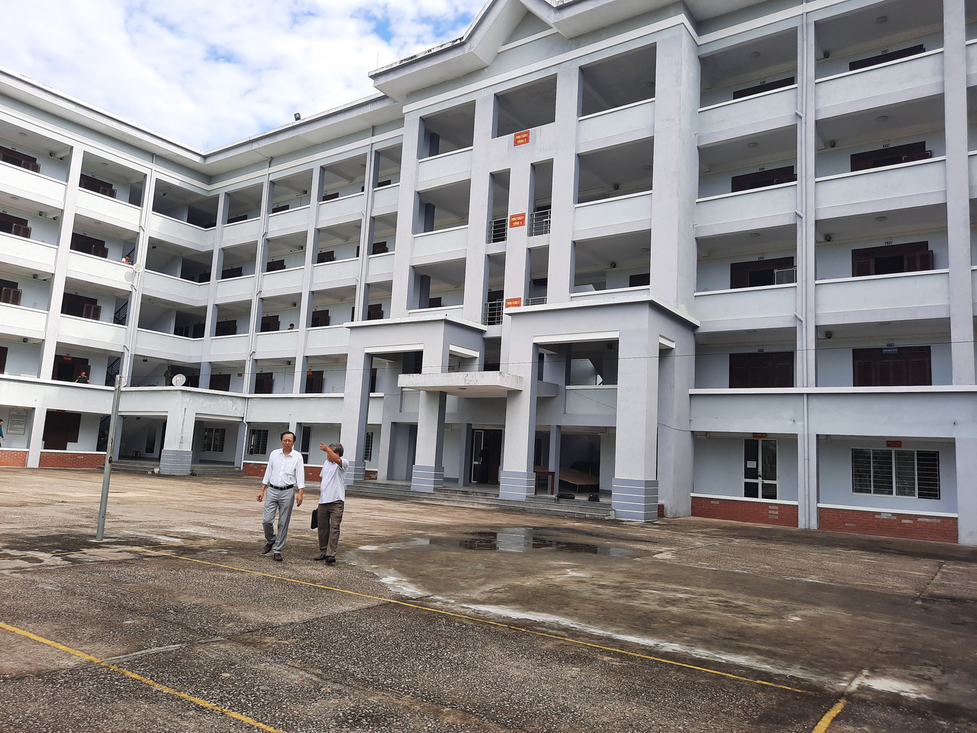 Quảng Nam cách ly 343 công dân về từ Đài Loan ảnh 3