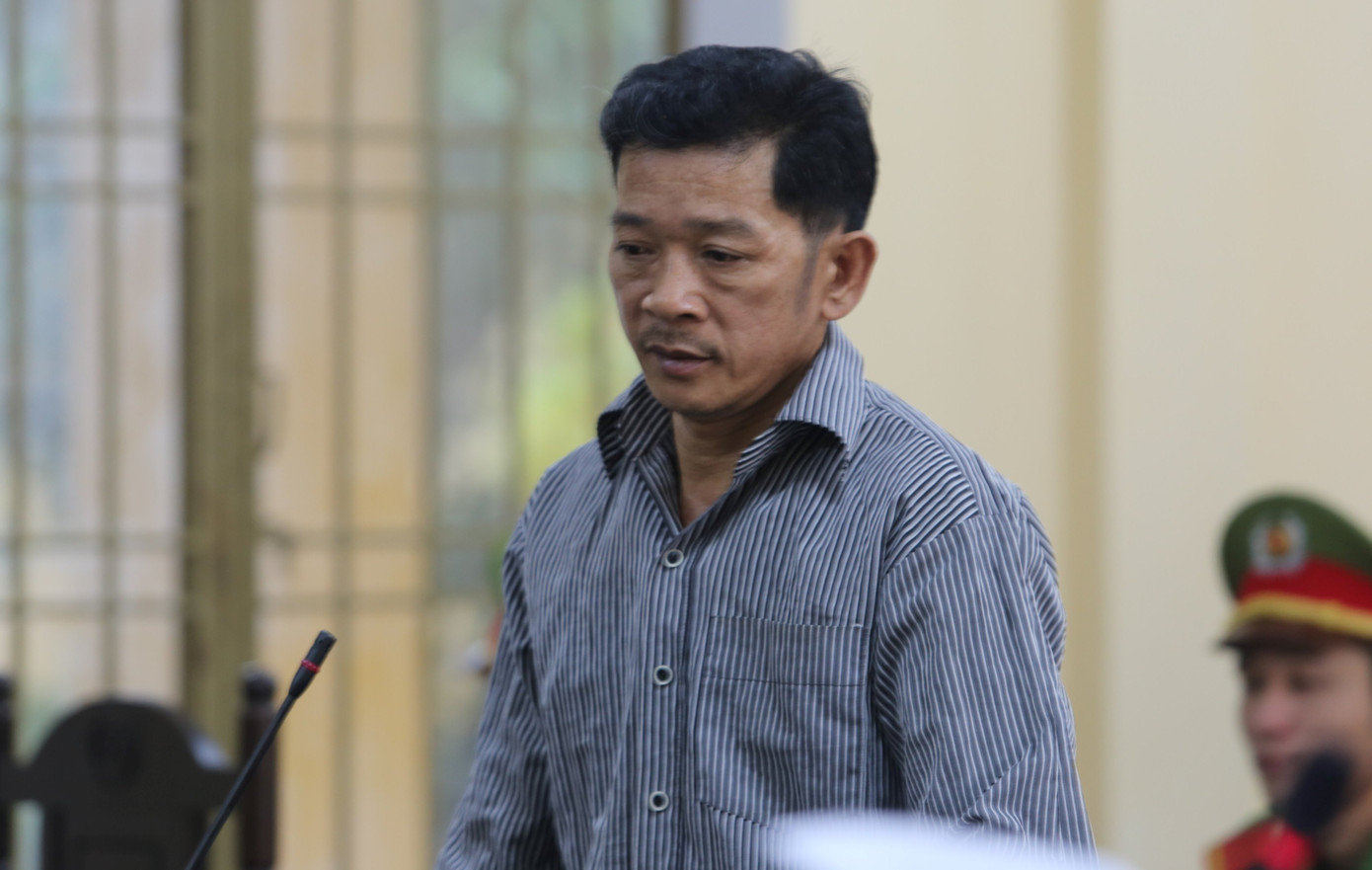 Tranh cãi chuyện mua bia rượu đãi khách, chồng đâm chết vợ ảnh 1