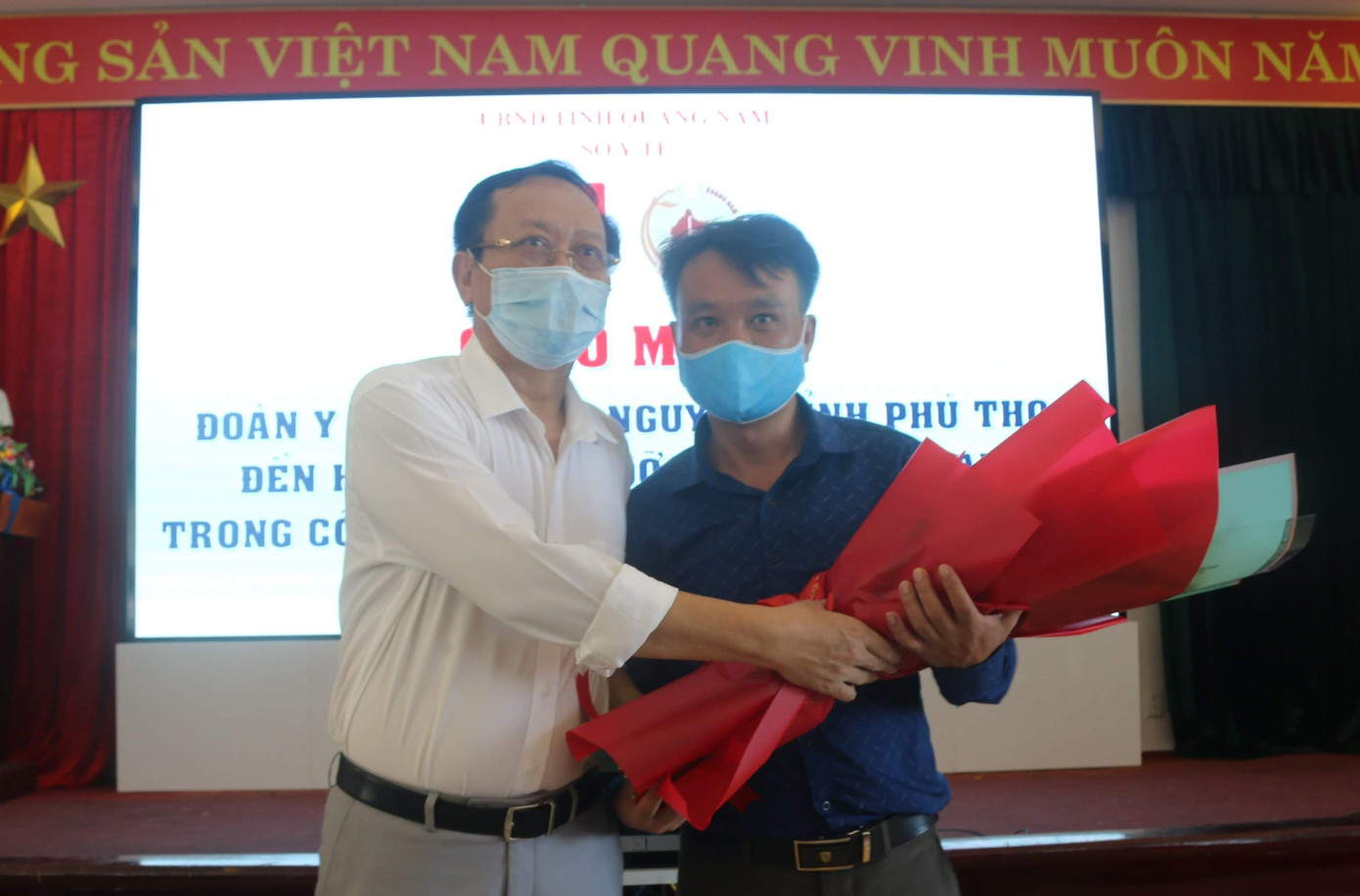 38 y, bác sĩ Phú Thọ hỗ trợ Quảng Nam chống dịch ảnh 3