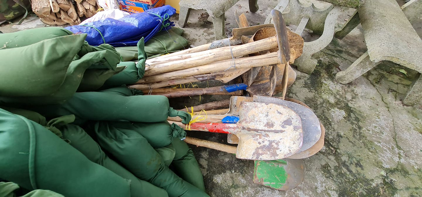 Quân đội hành quân vào Trà Leng, tìm kiếm cứu hộ người mất tích ảnh 11