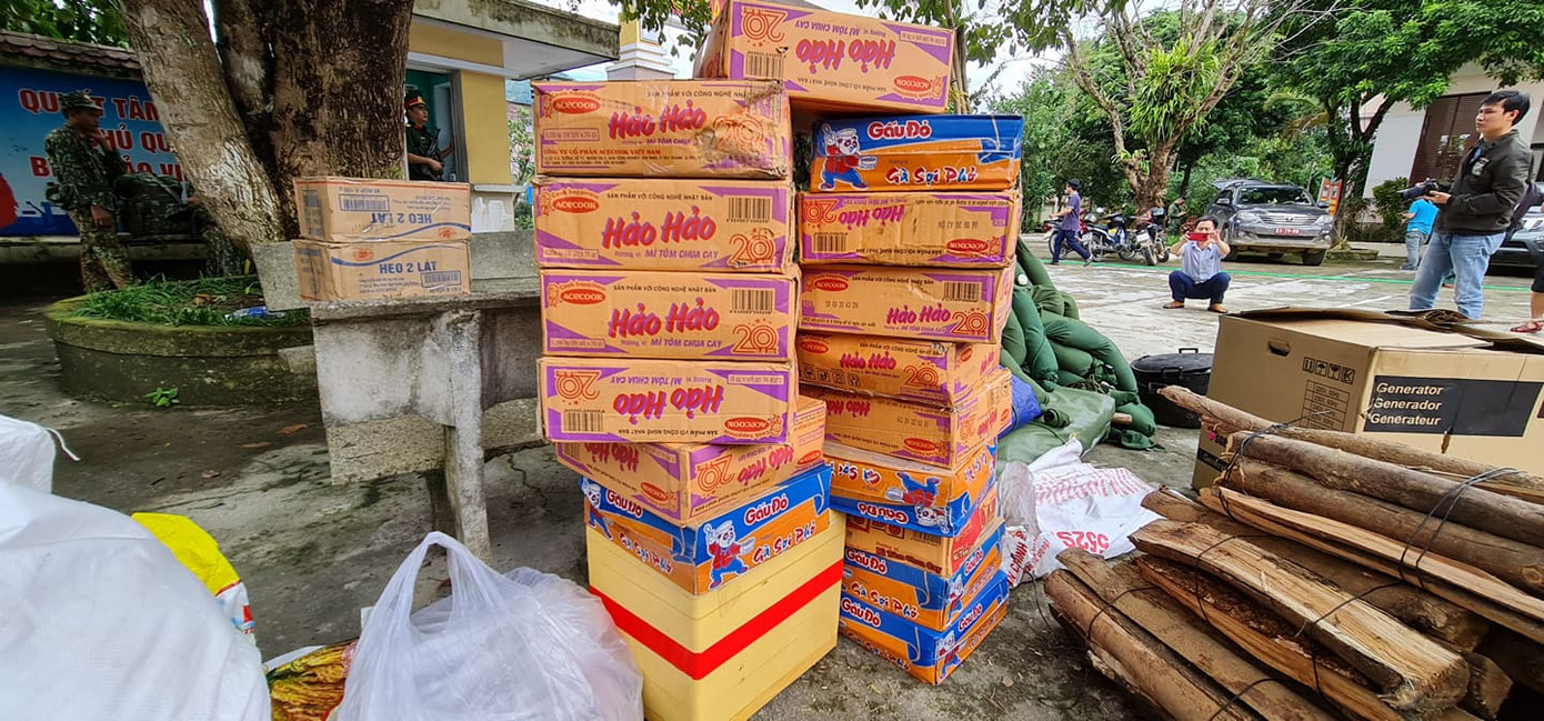 Quân đội hành quân vào Trà Leng, tìm kiếm cứu hộ người mất tích ảnh 10