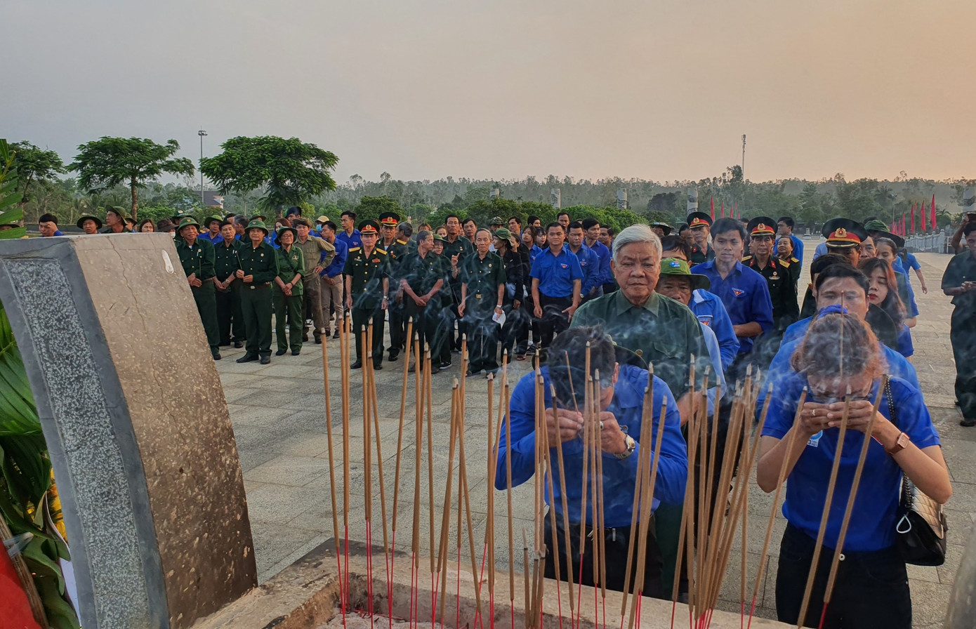 Tuổi trẻ Quảng Nam xuất phát hành trình về các địa chỉ đỏ ảnh 1