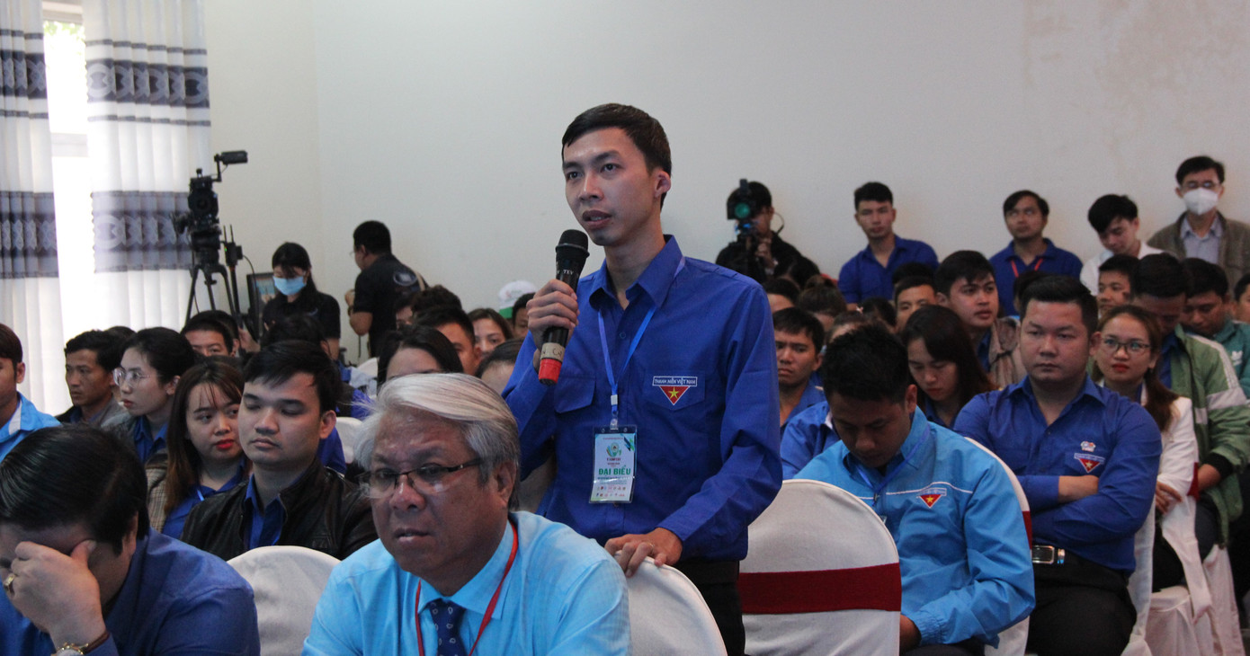 Chủ tịch tỉnh Quảng Nam khuyên bạn trẻ dám thất bại, dấn thân khởi nghiệp ảnh 2