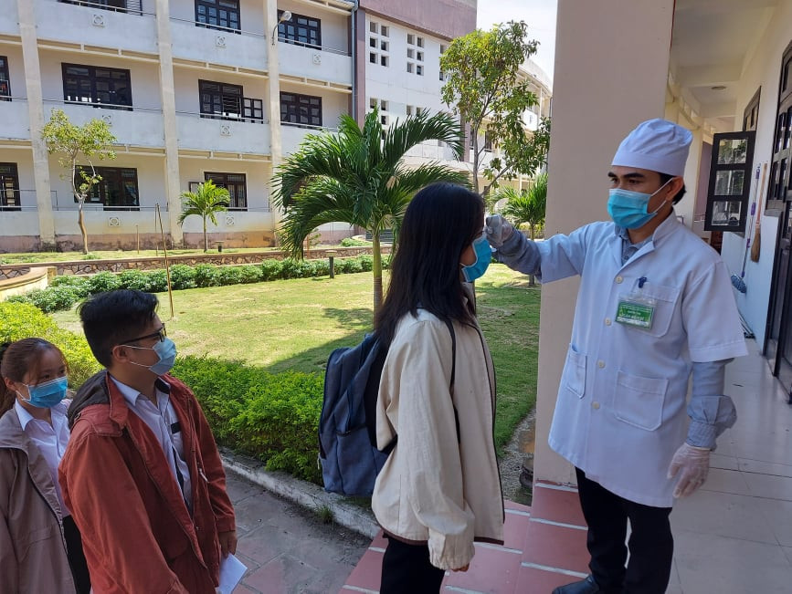 Công khai thông tin khai báo dịch tễ của giáo viên coi thi tốt nghiệp đợt 2 ảnh 1