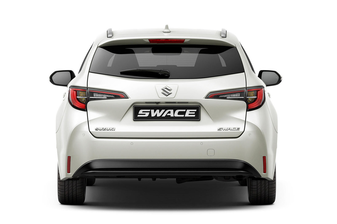  Suzuki Swace mới được 'thổi hồn' bởi Toyota ảnh 3