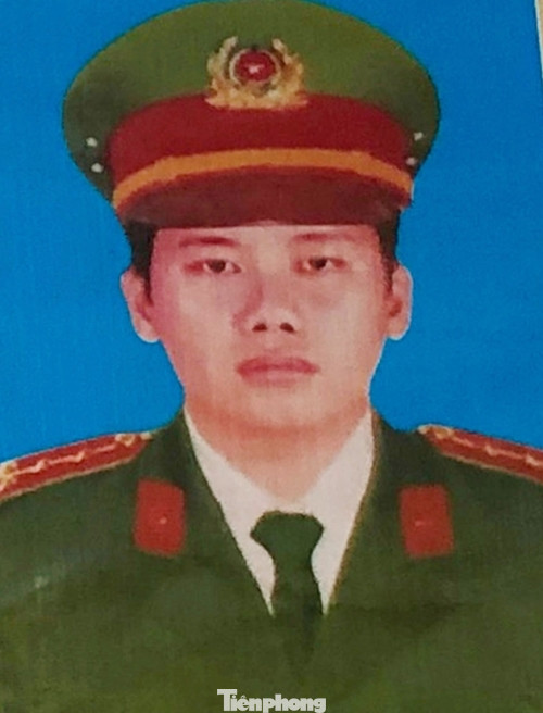 Công an tỉnh thông tin về vụ một đại úy hi sinh khi truy bắt ‘cát tặc’ ảnh 2