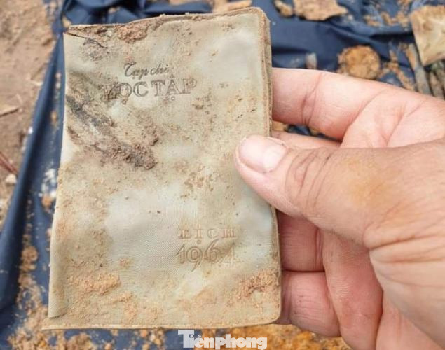 Phát hiện hài cốt liệt sĩ cùng nhiều di vật trong vườn cao su ở Bình Dương ảnh 6