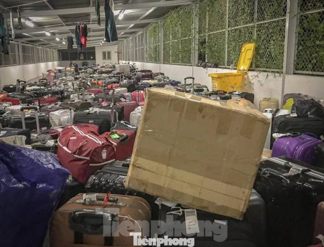 Cảm động cô gái lập bàn thờ cha trong phòng cách ly ở Bình Dương ảnh 3